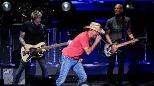 Jason Aldean Honors Slain Conservative Activist Charlie Kirk at Emotional Detroit Concert