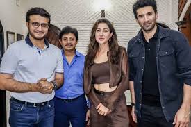 ‘Metro…In Dino’ stars Aditya Roy Kapur, Sara Ali Khan visit Eden Gardens with Sourav Ganguly, surprise fans at Kolkata cafe