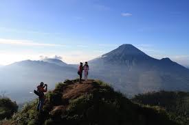Image result for obyek wisata dieng
