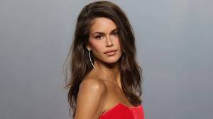 Kaia Gerber's Daring Oscar Party Looks Have Everyone Talking