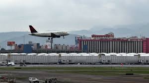 Resultado de imagen de aeropuerto mexico