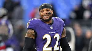 Derrick Henry Extends Contract with Baltimore Ravens