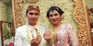 Image result for dewi persik dan aldi taher