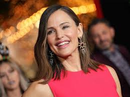 Jennifer Garner Picks Up a Surprising New Hobby in Makeup-Free Video
