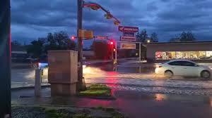 Heavy Rain Floods Roads in Central Texas