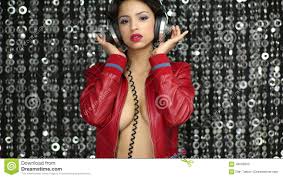 Résultat de recherche d'images pour "femme sexy qui danse le disco"