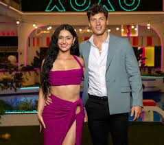 The Traitors’ Rob Rausch Gives Update on Where He Stands With ‘Love Island’ Ex Leah Kateb
