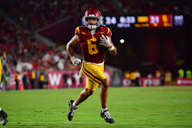 Eagles trade up, draft WR in Round 1