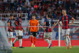 Altamirano: San Lorenzo busca alternativa para reemplazar a Arias en la defensa