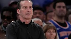 Kenny Atkinson defends holding onto timeouts amid Cavs' collapse