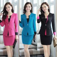 Resultado de imagen para trajes para mujeres de oficina