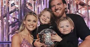 ‘DWTS' Icon and Melanoma Advocate Witney Carson Is Pregnant