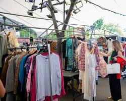 Immagine di vintage clothes market