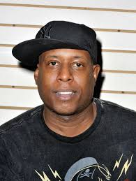 Talib Kweli is best known for being a conscious rapper, but he has some strong opinions on monogamy and polygamy. Listen to what Talib Kweli had to say ... - talib-kweli-2012-getty-daniel-zuchnik