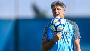 Grêmio busca acordo com treinador enquanto mantém Renato Gaúcho no comando