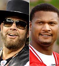 Hank Williams, Jr. wore Steve McNair&#39;s No. 9 jersey on Monday, in tribute to the slain Titans quarterback who was both his football hero and close personal ... - hank-williams-steve-mcnair-200-070709