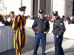 Bildergebnis für swiss vatican guard