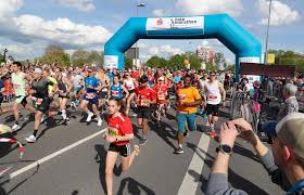Live von der Strecke: Der Halbmarathon in Ingolstadt im Newsblog
