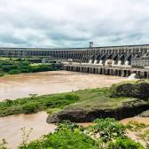 PRESA DE ITAIPU