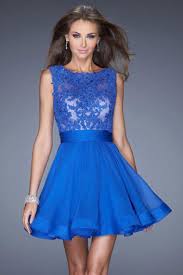 Resultado de imagem para vestido debutante curto