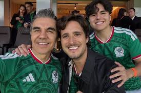 Las celebridades se pusieron la verde para México vs Ecuador