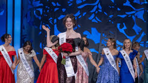 Rose of Tralee 2026: Westmeath contender who shared alopecia condition called the winner - The Irish Times