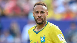 Neymar questiona ausência de dois brasileiros em lista de maiores goleiros da história