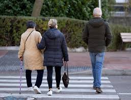 Confirmado por la Seguridad Social: en 2027 subirá la edad mínima para jubilarse con el 100% de la pensión