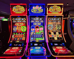 Gambar Slot machines in a casino