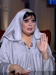 فيفي عبده لا تعرف مونيكا بيلوتشي!