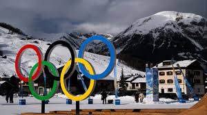Who are the NBC presenters and pundits for Winter Olympics 2026?