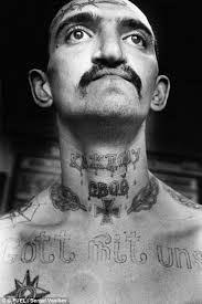 images?q=tbn:ANd9GcTBlkwwJxlNK2_ipGk9xVU7nMwVO8yNoDE240Re0Sc3BuqY_b3G