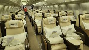 Com serviço de bordo luxuoso, conheça avião que levará Seleção à Copa