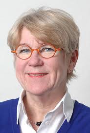 Inger Andersson blir ny ordförande för SLU. Inger Andersson är avgående generaldirektör för Livsmedelsverket. Ingrid Petersson lämnar posten som ... - inger_andersson_SLU