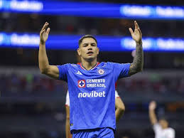 ¡Alerta en Cruz Azul! El “Toro” en duda justo antes de la Liguilla