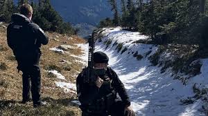 Grizzly Bear Attack Leaves Hikers Hospitalized in British Columbia