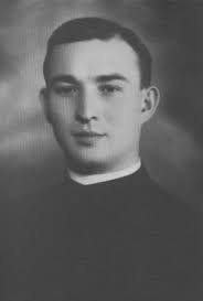 Hudra Lajos beregszászi segédlelkész, 1993-tól püspöki helynök (szül.: Beregleányfalva, 1919. március 19., † Munkács, 1995. december 10.). - hudralajos