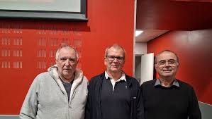 Fleurance: Un Maître du Tarot Intouchable Émerge! Découvrez Qui!