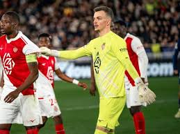 Les réactions de Köhn et Teze après le barrage aller contre le PSG