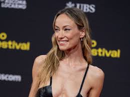 Olivia Wilde Ethereal Goddess Gown Comes With a Plunging Black Leather Bra