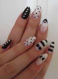 Image result for ‫طراحی ناخن‬‎