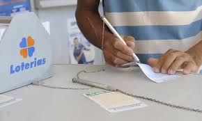 Três apostas dividem prêmio da Lotofácil e Lotomania faz novo milionário em Minas Gerais