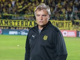Preview: Penarol vs Corinthians - prediction, team news, lineups
