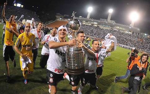 VÍDEO: Relembre a conquista invicta da Libertadores 2012 que está completando seis anos