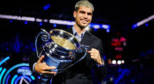 Sinner-Alcaraz, i carissimi nemici e l’eterna finale. Jannik: «Lui al numero 1? Sono felice, ma non troppo»