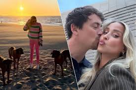 BV 24/7. Charlotte Van Looy viert verjaardag met Ruben Van Gucht, Niels Destadsbader op vakantie met vriendin