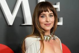Dakota Johnson Just Swapped Her Signature Brunette Hair for a Marilyn-Inspired Blonde Bob