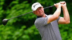 Lucas Glover, Lee Hodges tied for John Deere Classic lead