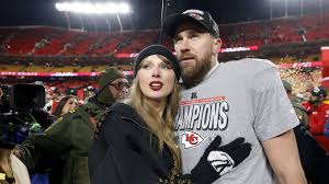 Why We’re Fully Convinced the Lyrics to “Honey” Are About Travis Kelce