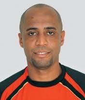 Nome Ricardo Souza Silva; Posição Meia; Nascimento 26/novembro/1975; Naturalidade São Paulo-SP - Brasil; Altura 1,74 m; Peso 62 Kg ... - 313_1330621943518